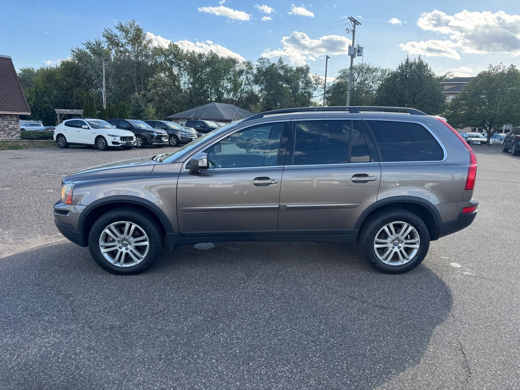 Photo 9 of this VOLVO XC90
