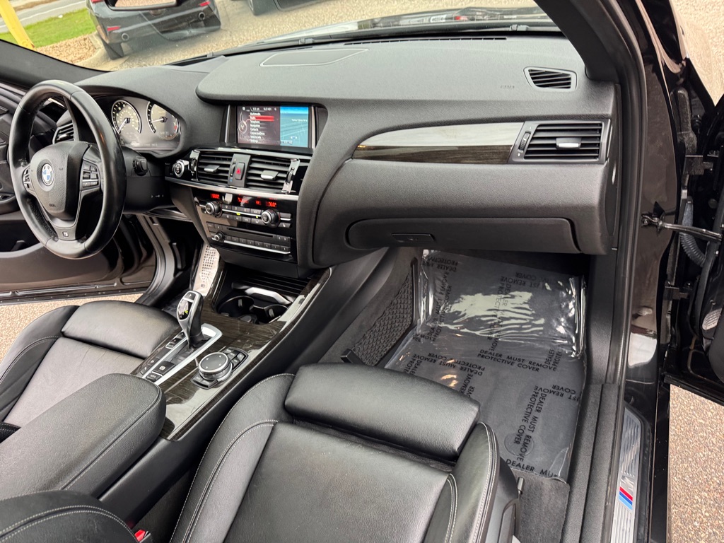 Photo 28 of this BMW X4