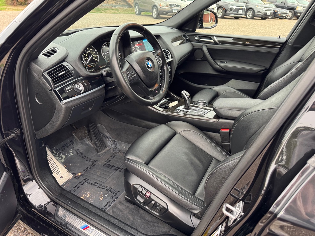 Photo 14 of this BMW X4