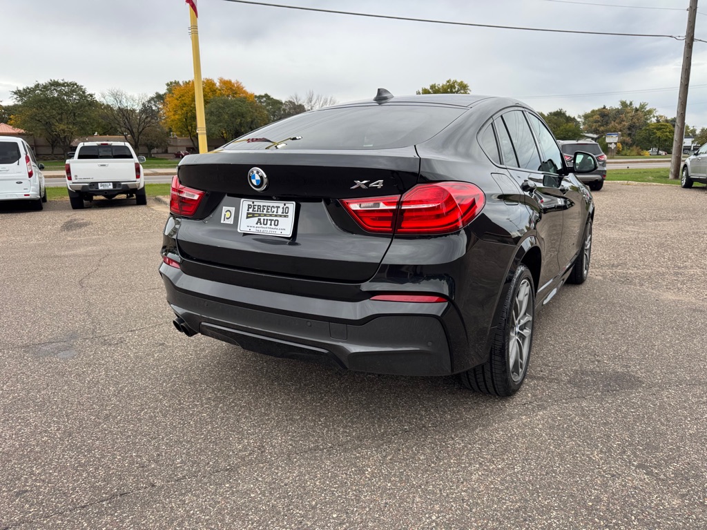 Photo 5 of this BMW X4