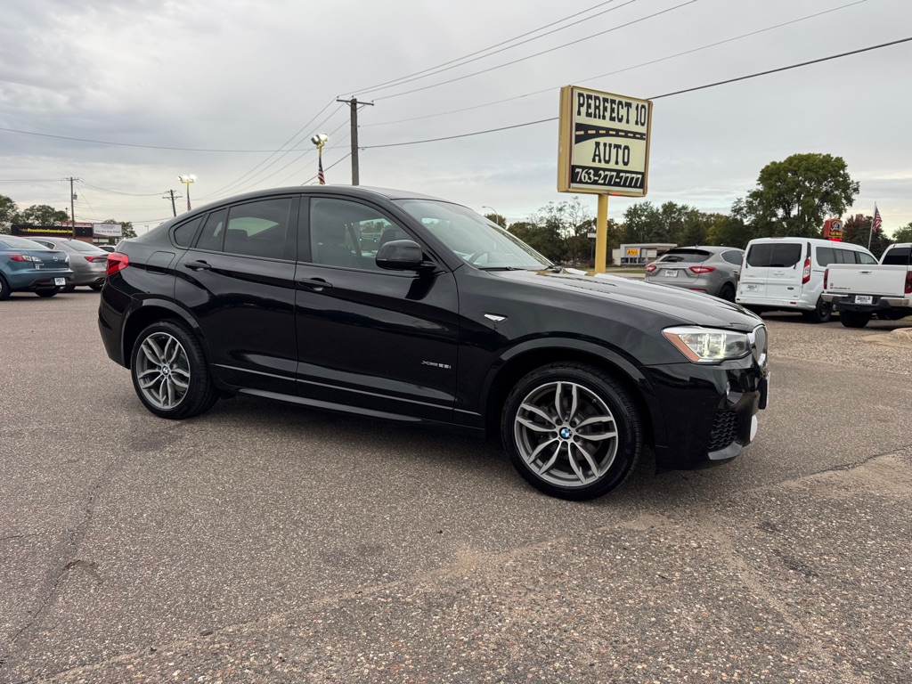 Photo 2 of this BMW X4