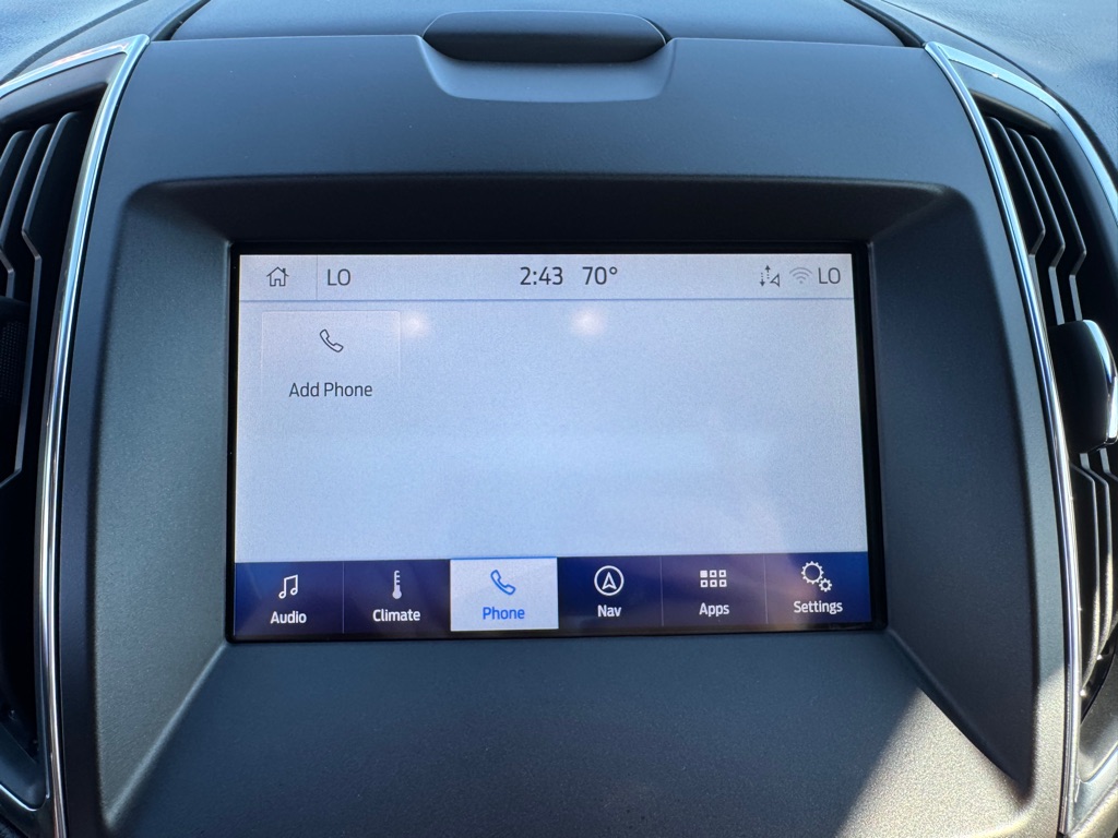 Photo 45 of this FORD EDGE