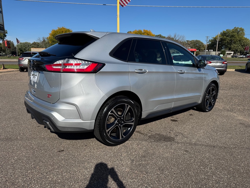 Photo 4 of this FORD EDGE