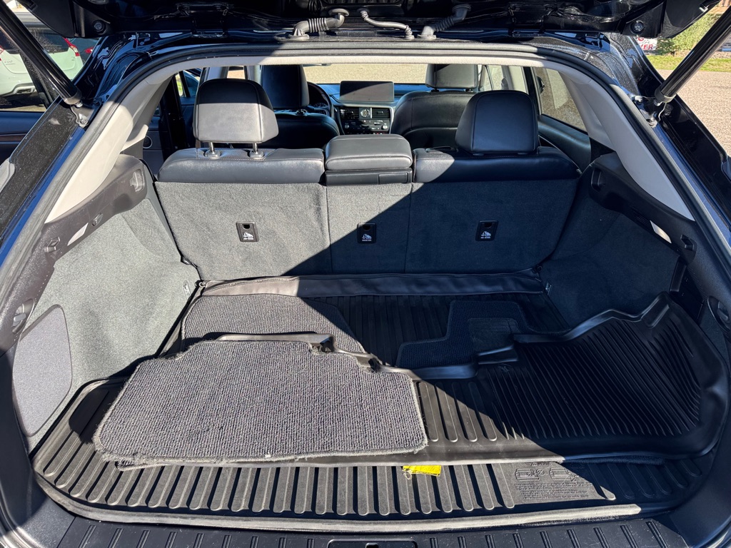 Photo 20 of this LEXUS RX 350