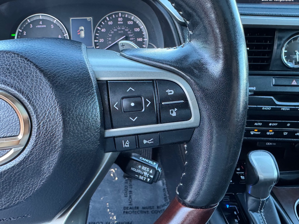 Photo 52 of this LEXUS RX 350