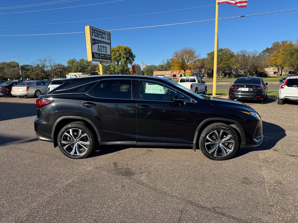 Photo 3 of this LEXUS RX 350