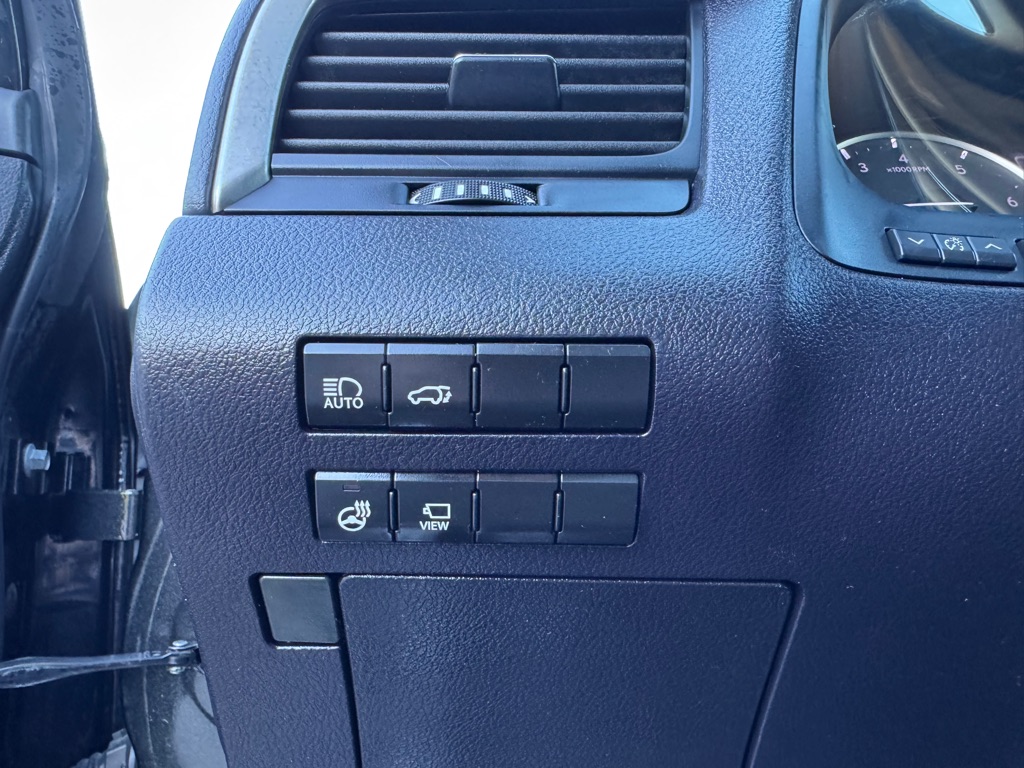 Photo 53 of this LEXUS RX 350