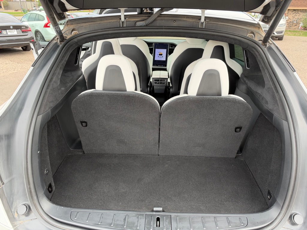 Photo 20 of this TESLA MODEL X