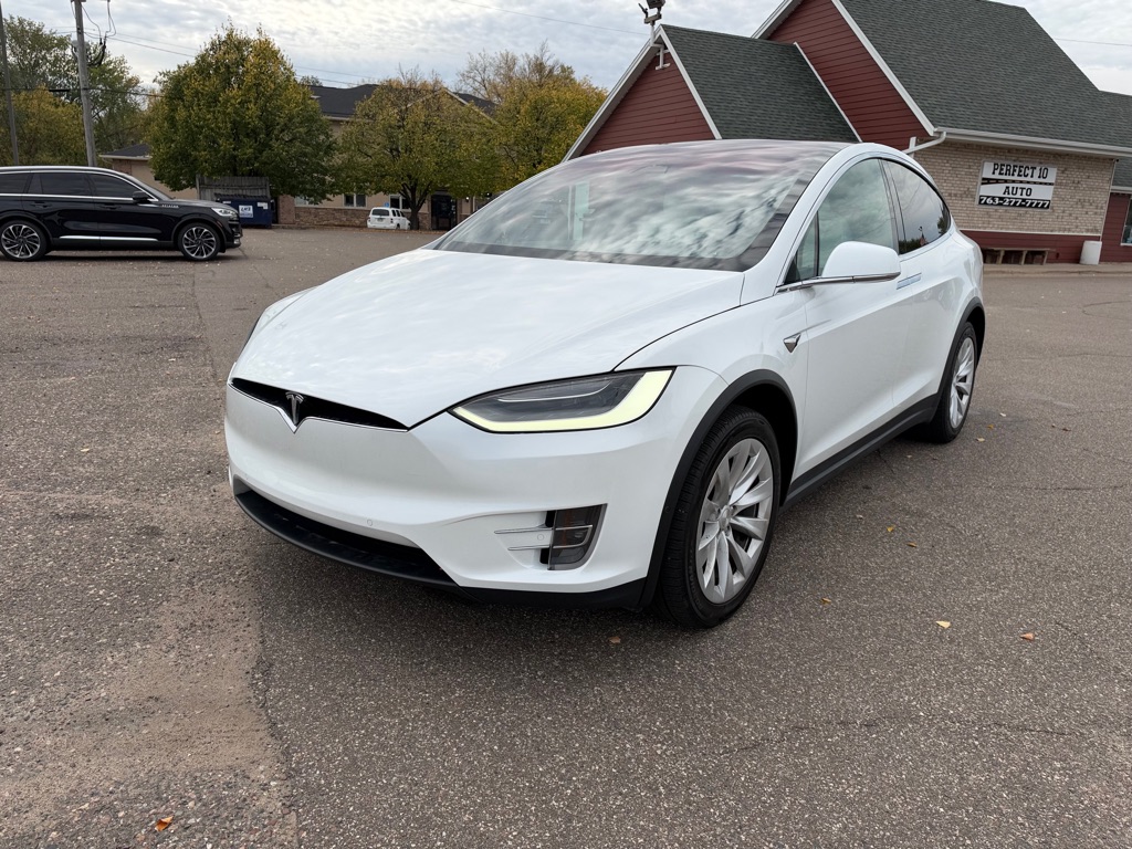 Photo 11 of this TESLA MODEL X