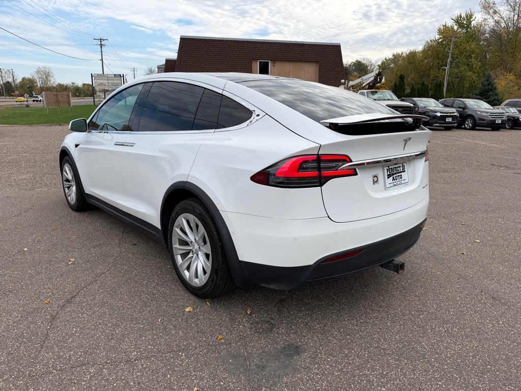 Photo 7 of this TESLA MODEL X