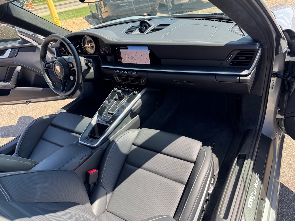 Photo 22 of this PORSCHE 911