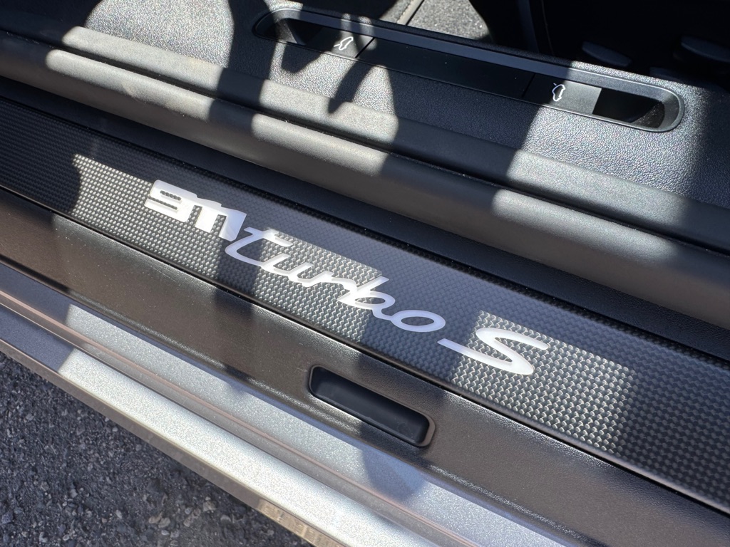 Photo 19 of this PORSCHE 911