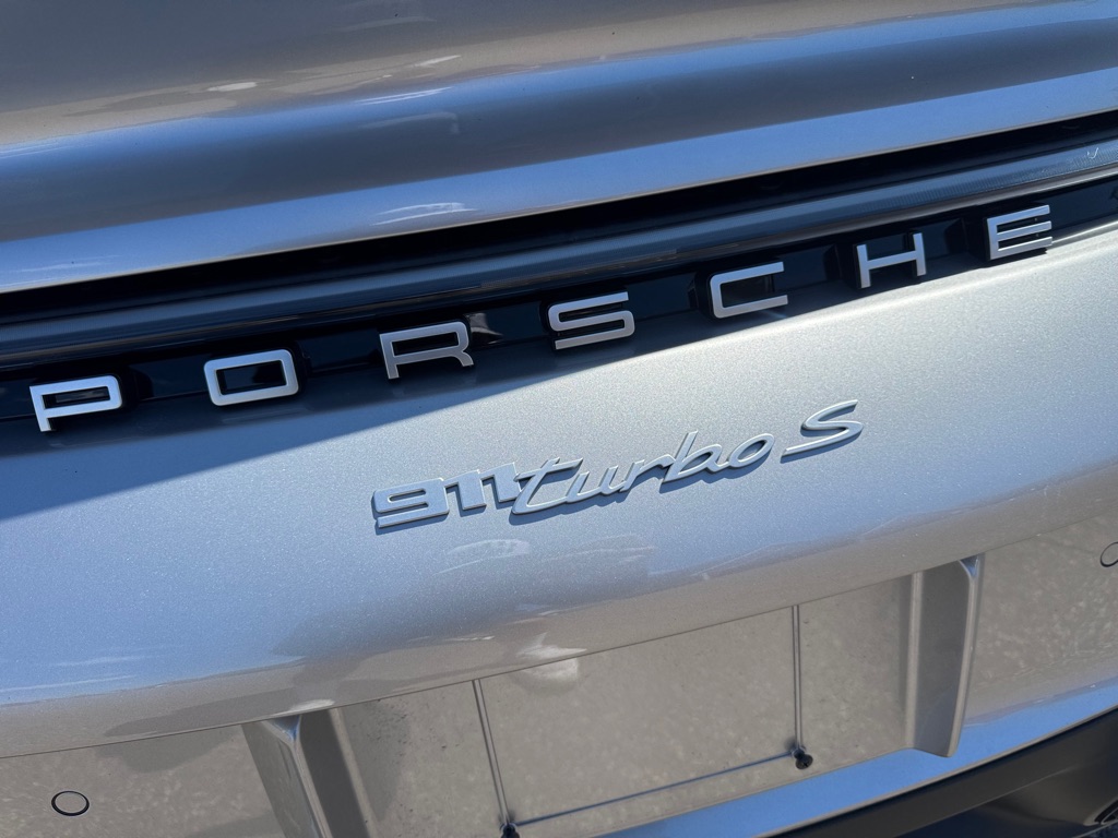 Photo 49 of this PORSCHE 911