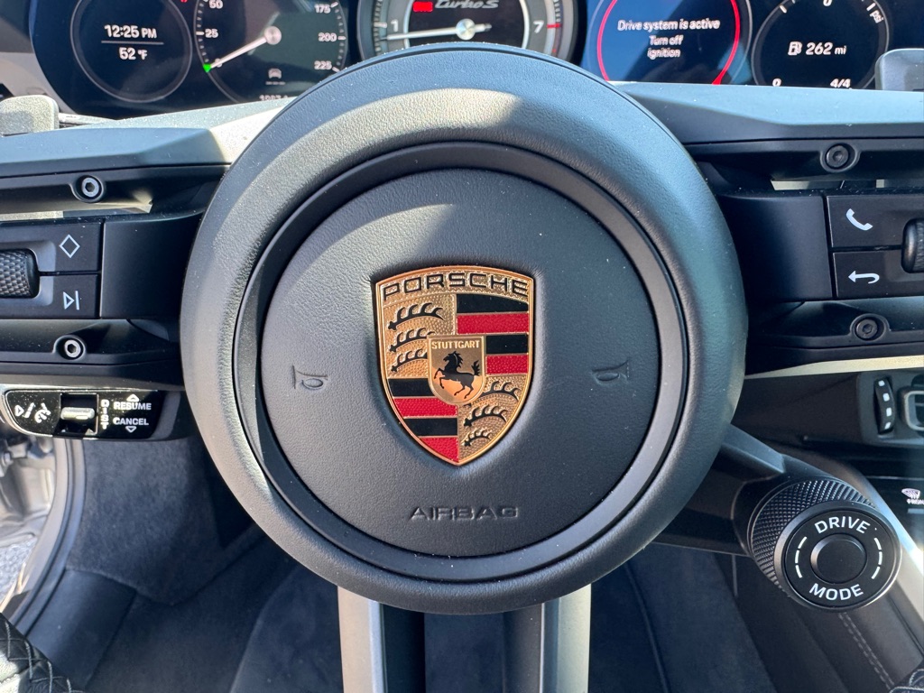 Photo 39 of this PORSCHE 911
