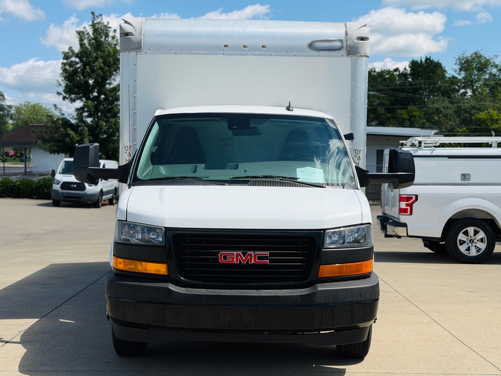 2021 Gmc Savana 3500 16ft Box Truck