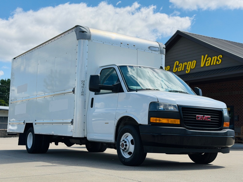BOX TRUCK-GMC-SAVANA 3500