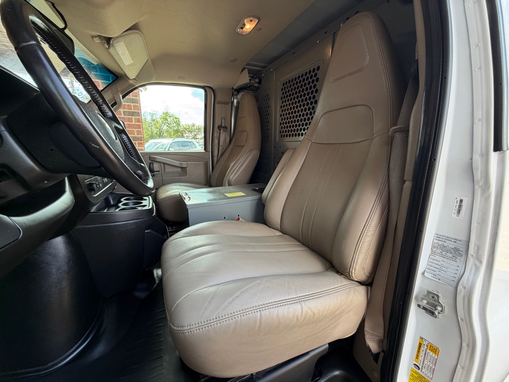 2023 Chevrolet Express 2500 Cargo Work Van