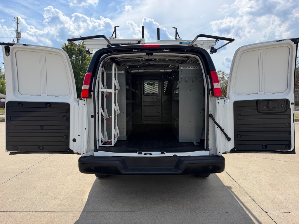 2023 Chevrolet Express 2500 Cargo Work Van