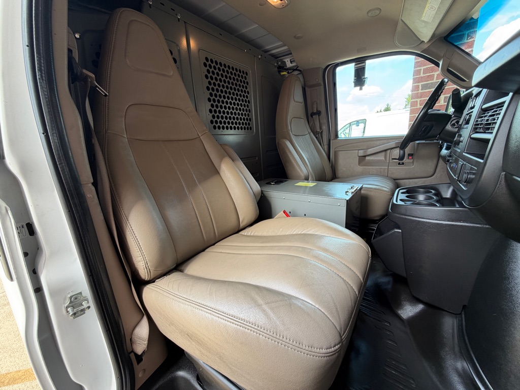 2023 Chevrolet Express 2500 Cargo Work Van