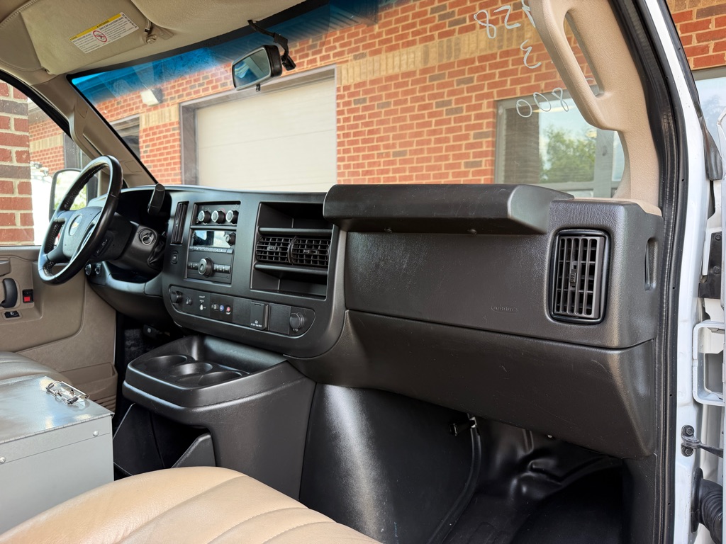 2023 Chevrolet Express 2500 Cargo Work Van