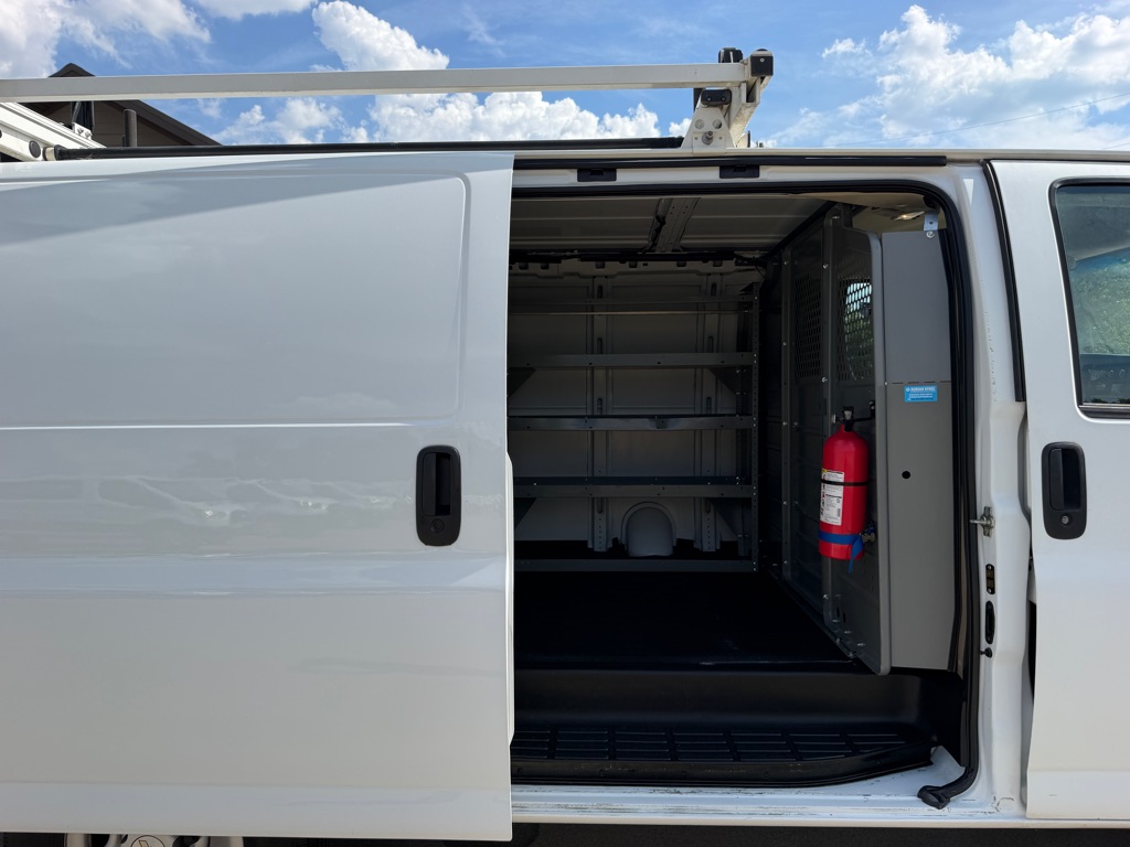 2023 Chevrolet Express 2500 Cargo Work Van