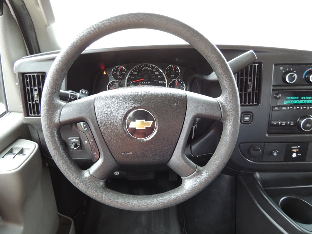 2017 CHEVROLET EXPRESS 2500