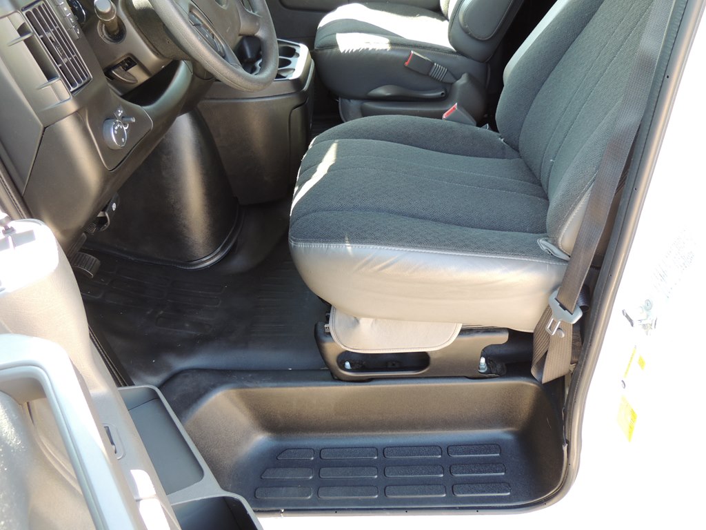 2024 CHEVROLET EXPRESS 2500