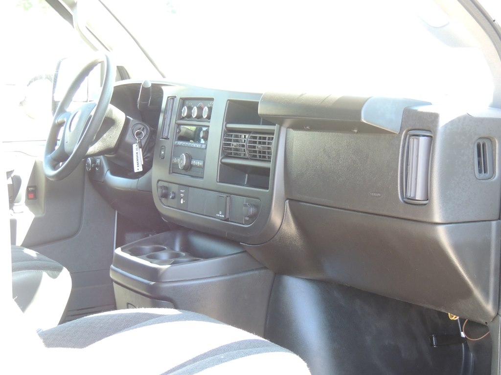 2024 CHEVROLET EXPRESS 2500