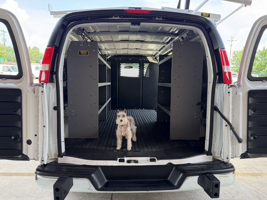 2024 Chevrolet Express Cargo Work Van - Photo 12