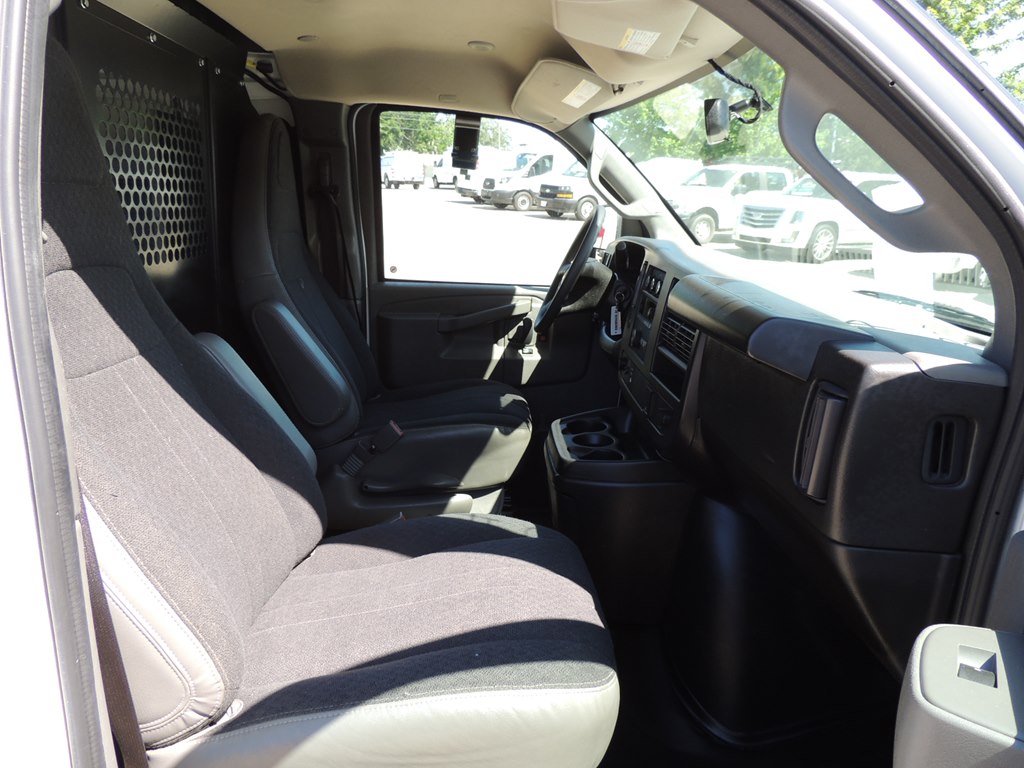 2024 CHEVROLET EXPRESS 2500