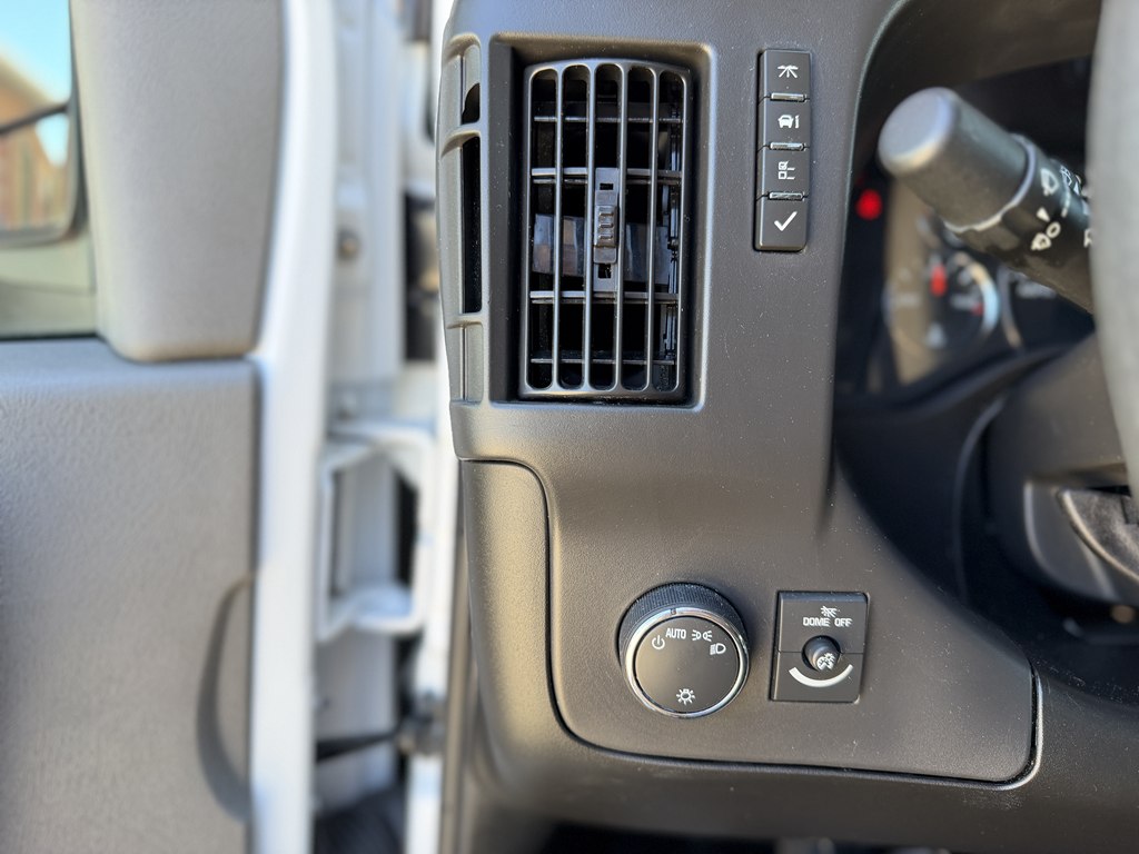 2025 Chevrolet Express 2500 Cargo Work Van