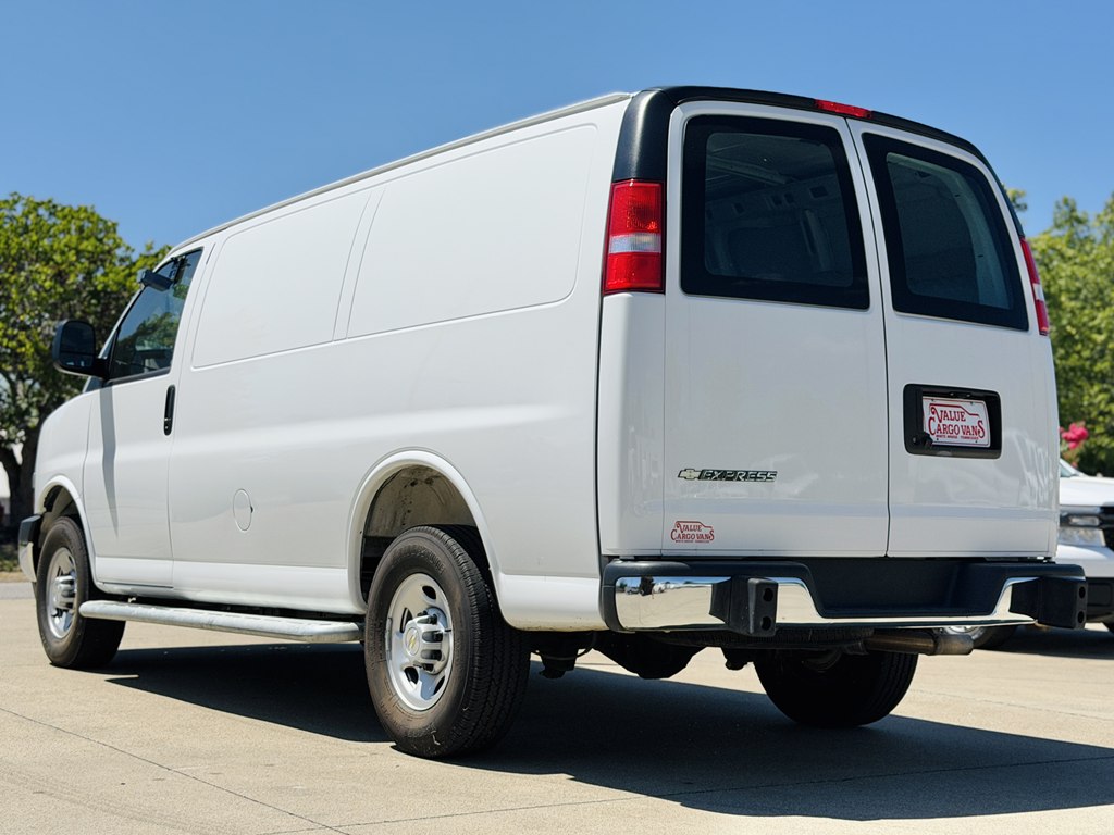 2025 Chevrolet Express 2500 Cargo Work Van