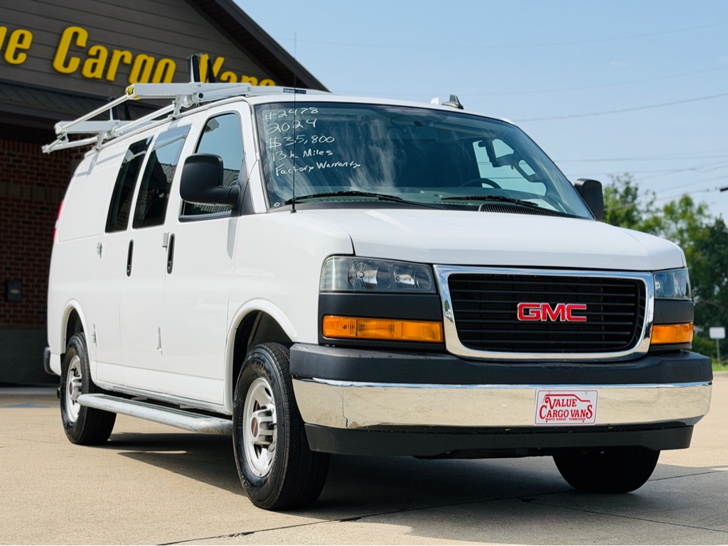 2024 GMC Savana Cargo