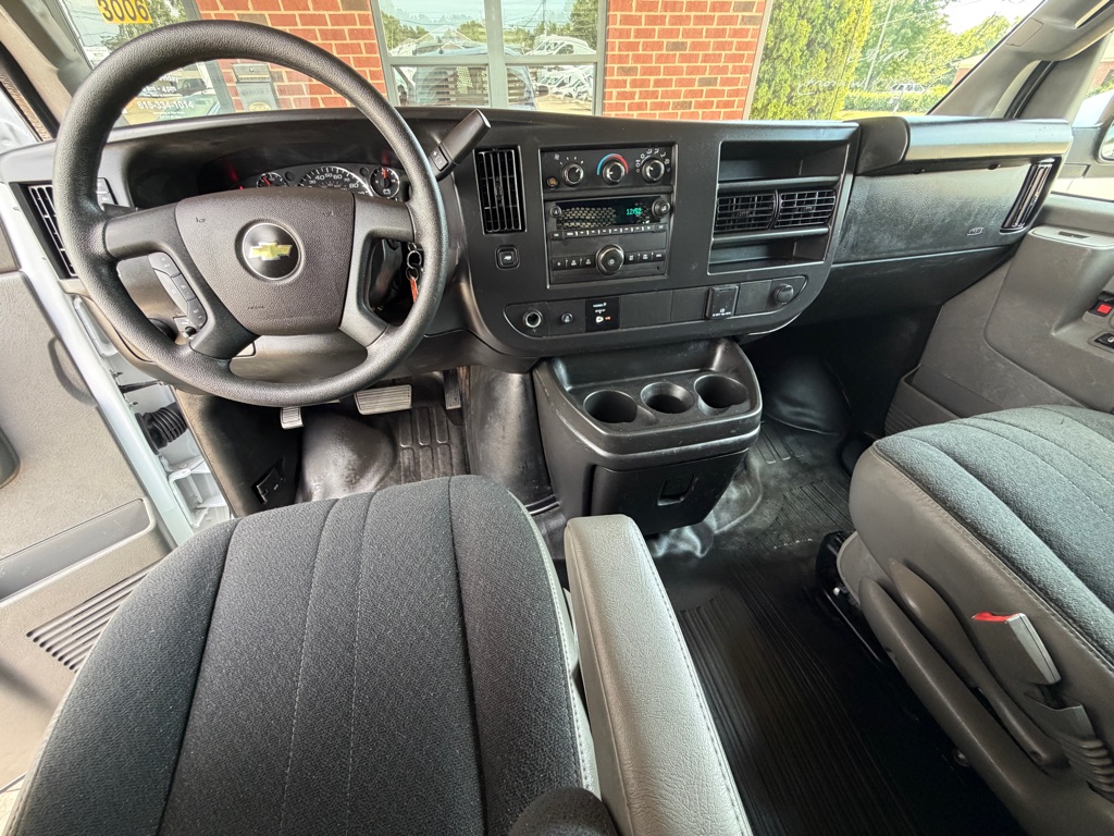 2025 Chevrolet Express 2500 Cargo Work Van