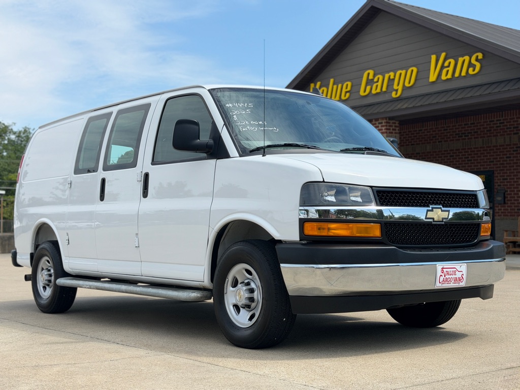 2025 Chevrolet Express 2500 Cargo Work Van