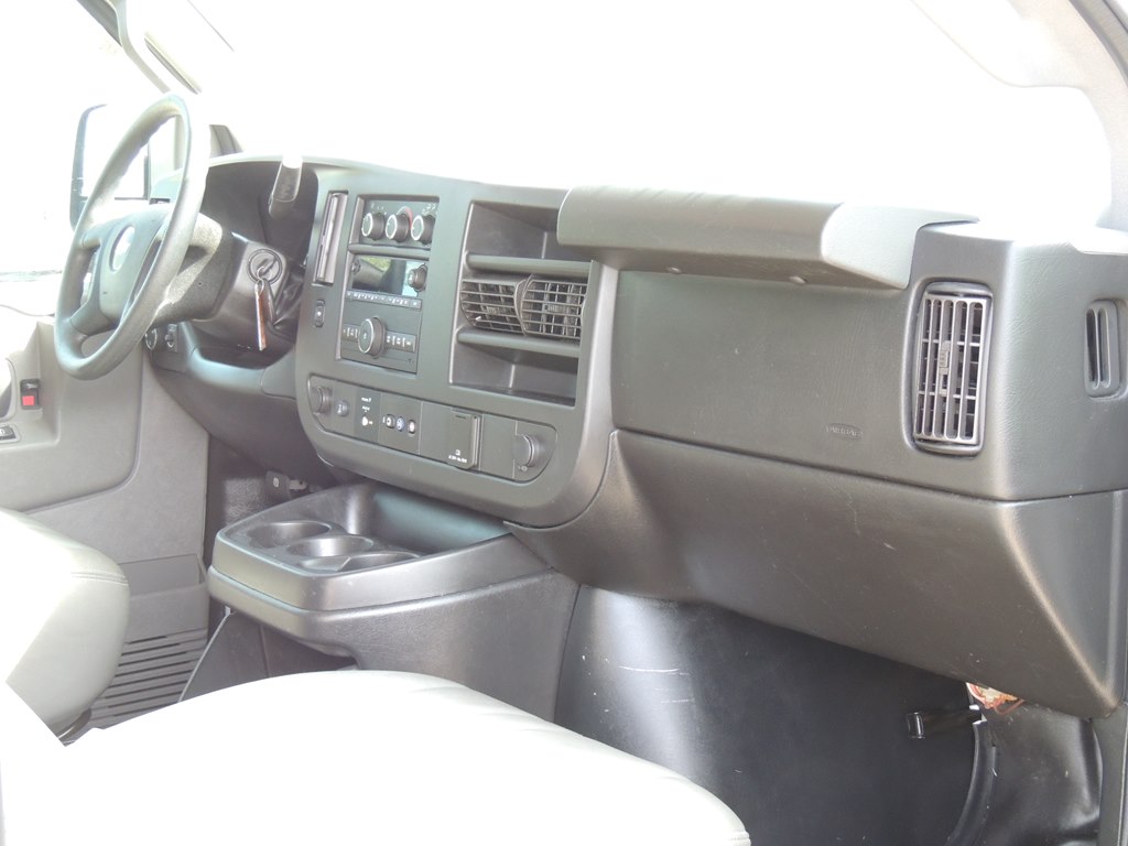2018 CHEVROLET EXPRESS 2500