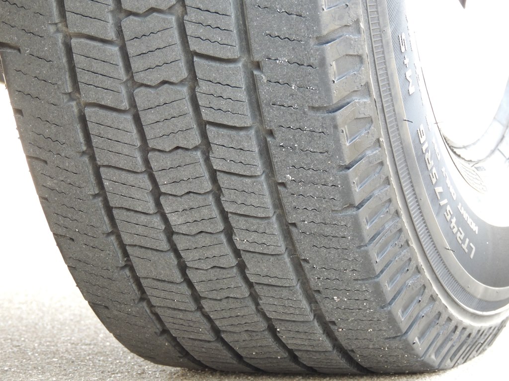 2019 Chevrolet Express Cargo Work Van - Photo 25