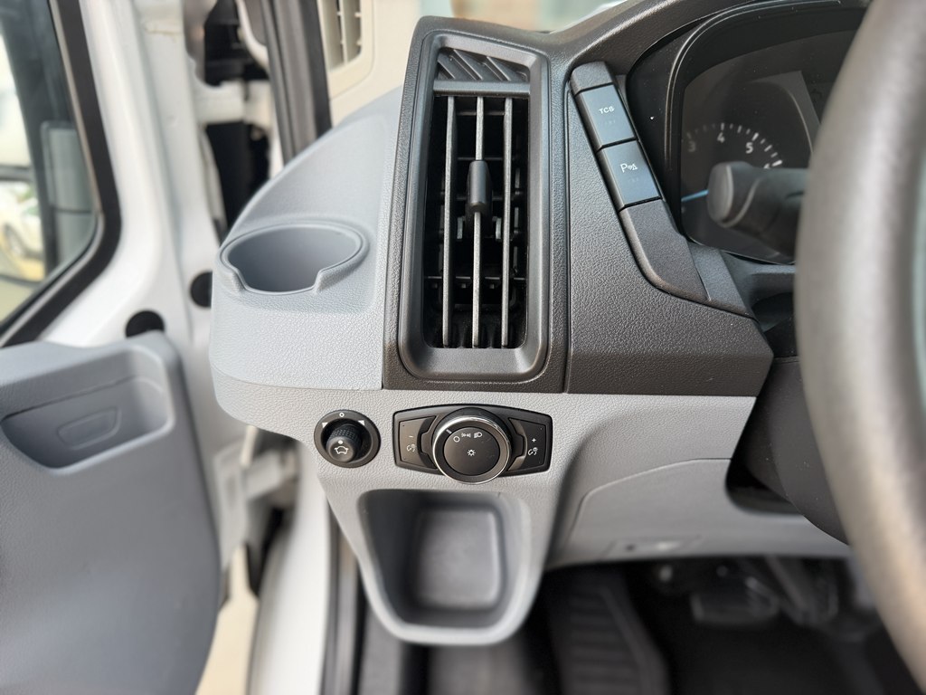 2018 Ford Transit Van Base - Photo 31