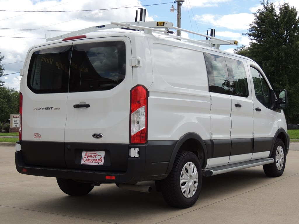 2021 FORD TRANSIT T-250