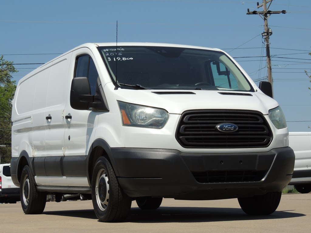 2016 Ford Transit Base