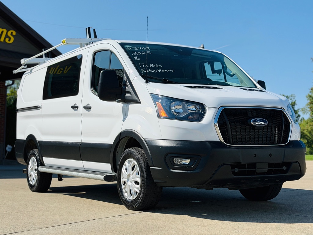 CARGO VAN-FORD-TRANSIT T-250