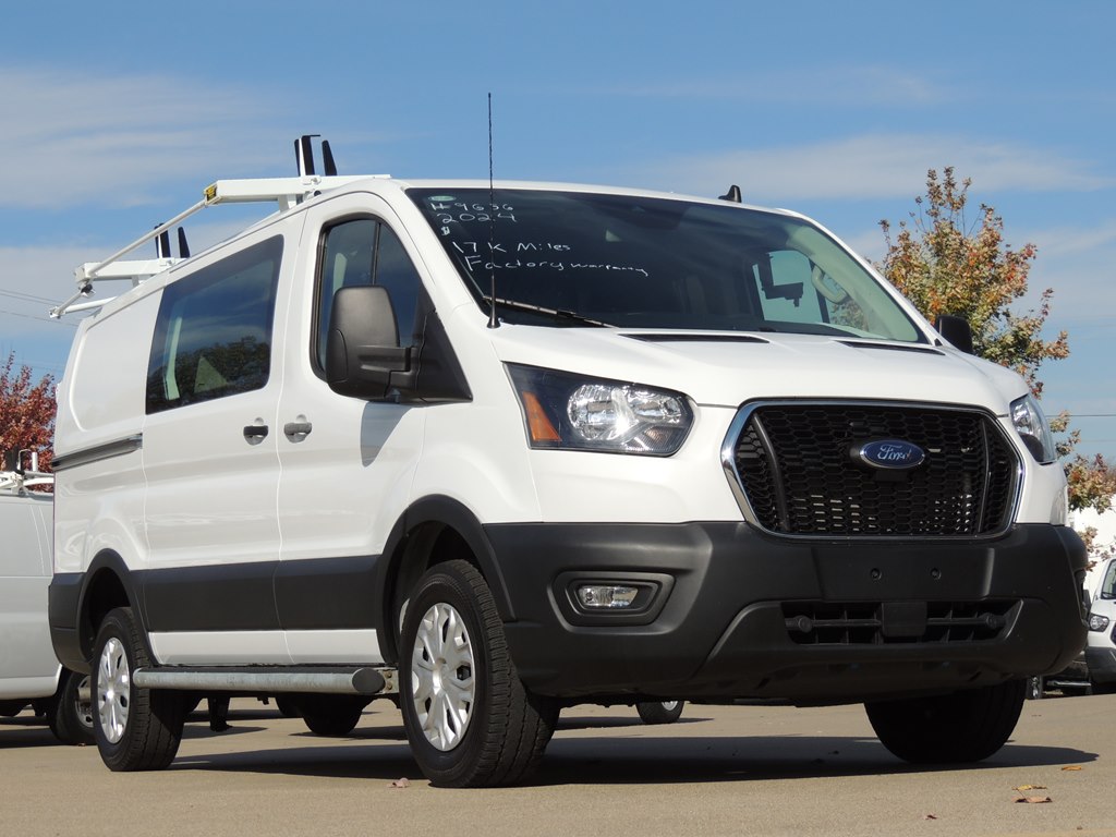 2024 Ford Transit Base's photo