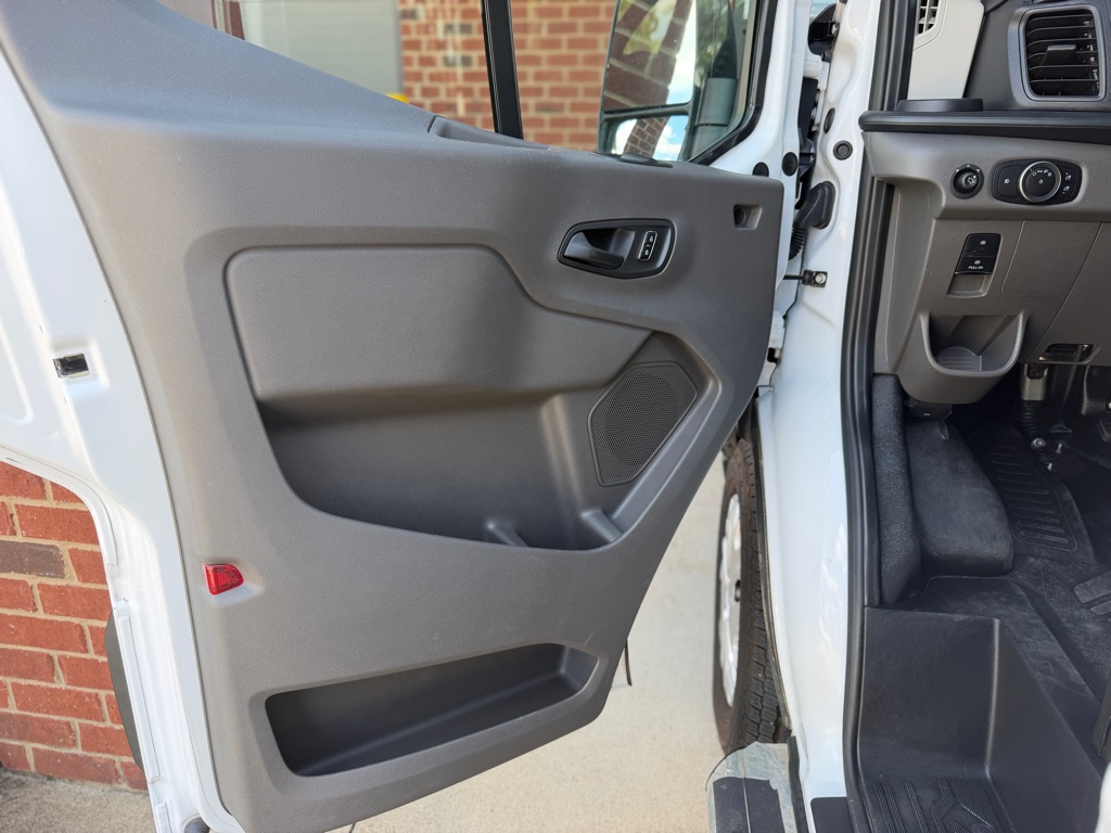 2025 Ford Transit T-250 Cargo Work Van