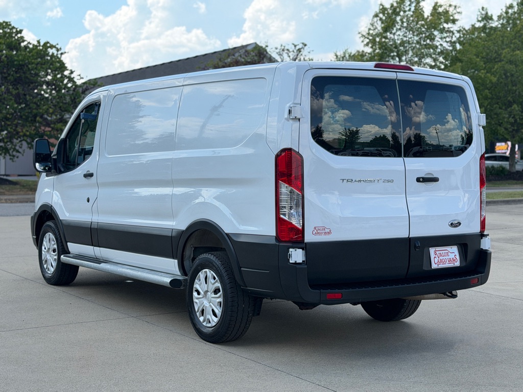 2025 Ford Transit T-250 Cargo Work Van