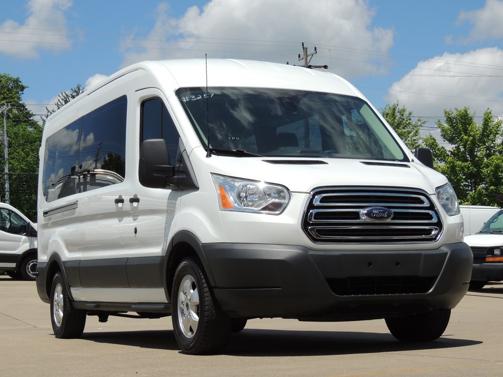 PASS VAN-FORD-TRANSIT T-350