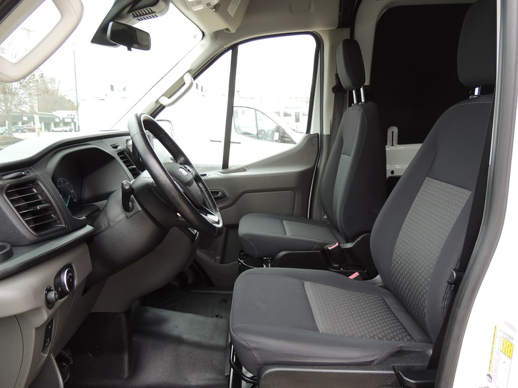 2024 FORD TRANSIT T-250