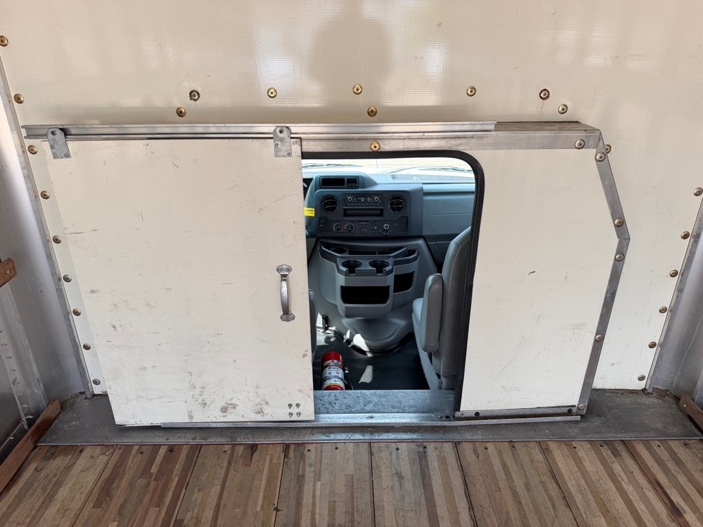 2024 Ford Econoline E-450 Super Duty 16ft Box Truck