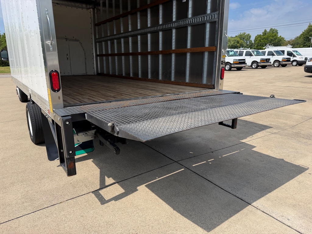 2024 Ford Econoline E-450 Super Duty 16ft Box Truck
