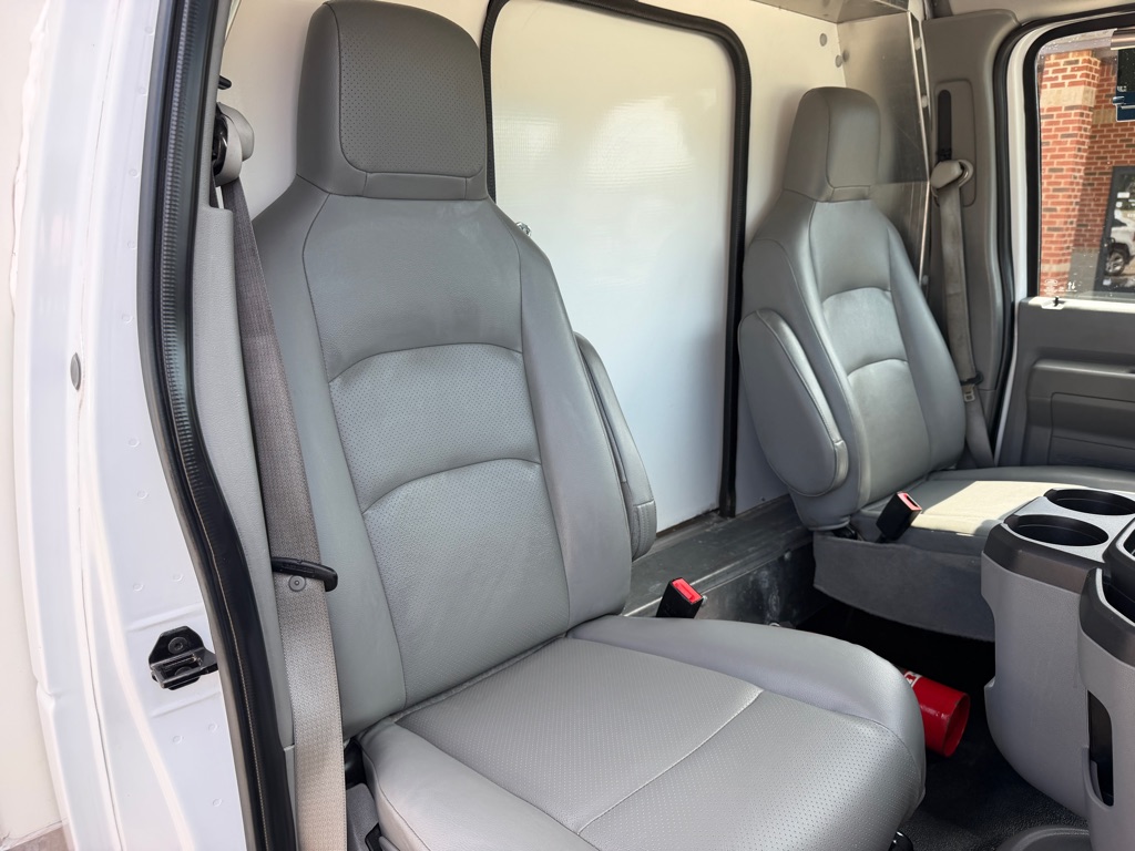 2024 Ford Econoline E-450 Super Duty 16ft Box Truck
