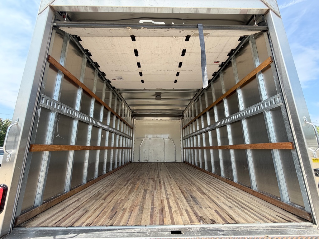 2024 Ford Econoline E-450 Super Duty 16ft Box Truck